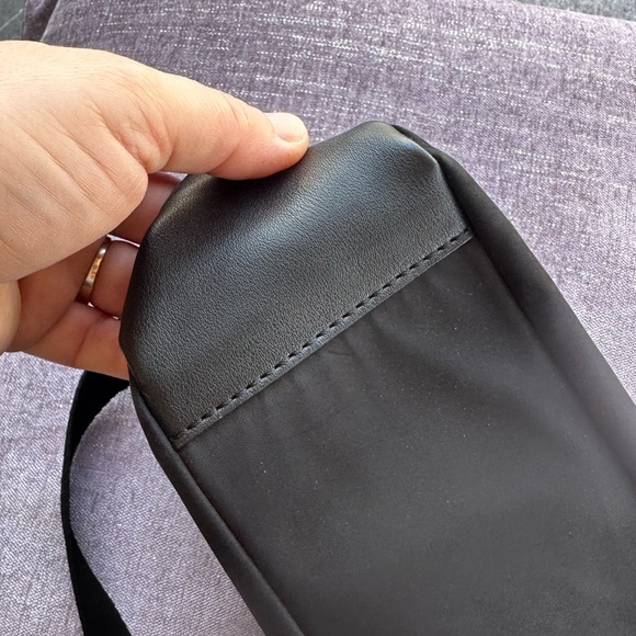 Radley London Crossbody Handbag - Picture 3 of 8